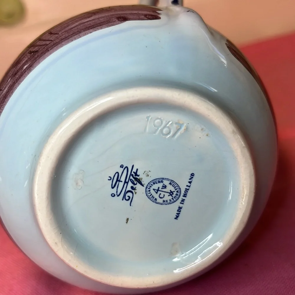 DELFT Williamsburg  Mini Creamer Pitcher Made in Holland Vintage 1967